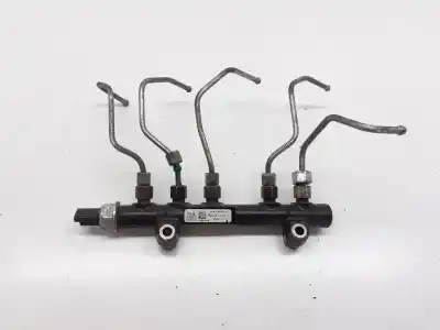 Автозапчастина б/у РАМПА ИНЖЕКТОРА для FORD FIESTA (CCN) Trend Посилання на OEM IAM 9685297580  