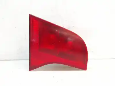 Second-hand car spare part interior left tailgate light for audi a4 avant (8e) 3.0 tdi quattro (171kw) oem iam references 8e9945093