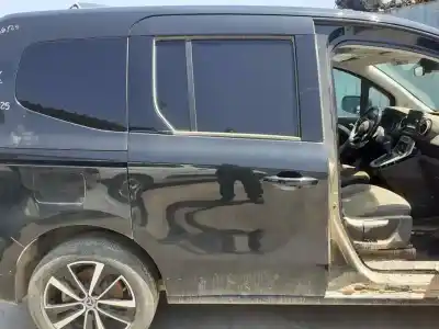 Автозапчастина б/у ПРАВІ БІЧНІ РОЗСУВНІ ДВЕРІ для MERCEDES-BENZ T-CLASS MONOSPACE (W420) T 180 CDI (420.833) Посилання на OEM IAM   