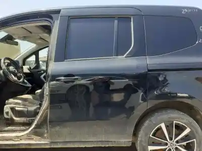 Автозапчастина б/у ЛІВІ РОЗСУВНІ БІЧНІ ДВЕРІ для MERCEDES-BENZ T-CLASS MONOSPACE (W420) T 180 CDI (420.833) Посилання на OEM IAM   