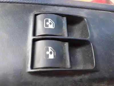Piesă de schimb auto la mâna a doua PANOU COMANDÃ GEAMURI ELECTRICE FAȚÃ STÂNGA pentru IVECO DAILY FURGÓN  Referințe OEM IAM   