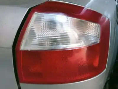 Gebrauchtes Autoersatzteil Heckleuchte rechts zum AUDI A4 BERLINA (8E) 2.0 20V CAT (ALT) OEM-IAM-Referenzen   