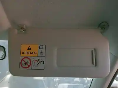 Tweedehands auto-onderdeel RECHTS ZONNESCHERM voor SUZUKI SWIFT AZG (NZ) GLX OEM IAM-referenties   