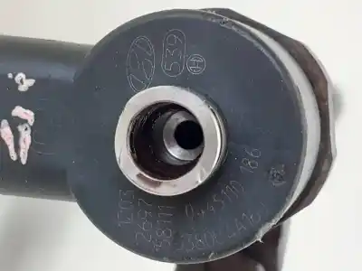 Peça sobressalente para automóvel em segunda mão injetor por kia sorento 2.5 crdi ex referências oem iam 0445110186  
