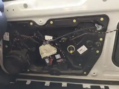 Tweedehands auto-onderdeel regelaar rechts voor ruit voor volkswagen golf vi (5k1) sport oem iam-referenties 