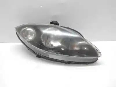 Second-hand car spare part right headlight for seat leon (1p1) reference oem iam references 