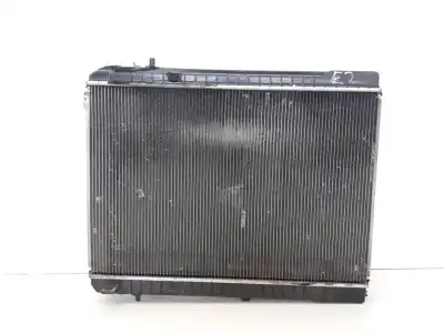 Pezzo di ricambio per auto di seconda mano radiatore d acqua per kia carnival 2.9 crdi vgt active riferimenti oem iam   