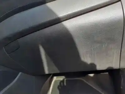 Peça sobressalente para automóvel em segunda mão porta luvas por kia carens ( ) concept referências oem iam 