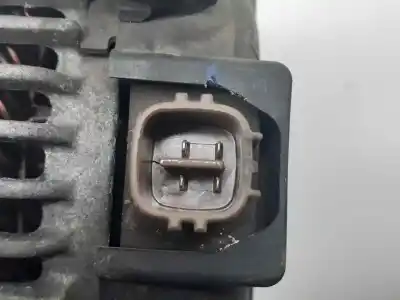 Peça sobressalente para automóvel em segunda mão alternador por toyota auris active referências oem iam 270600n040  104210232d