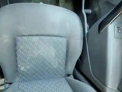 Second-hand car spare part right front seat for renault kangoo emotion oem iam references   