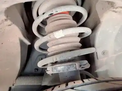 Peça sobressalente para automóvel em segunda mão amortecedor dianteiro direito por bmw serie 1 berlina (e81/e87) 118d referências oem iam 