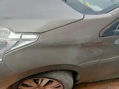 Peça sobressalente para automóvel em segunda mão guarda-lamas dianteiro esquerdo por peugeot 208 active referências oem iam 