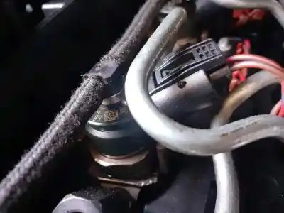 Peça sobressalente para automóvel em segunda mão injetor por bmw serie 1 berlina (e81/e87) 118d referências oem iam 0445110289