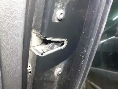 Peça sobressalente para automóvel em segunda mão fechadura da porta traseira direita por bmw serie 1 berlina (e81/e87) 118d referências oem iam 