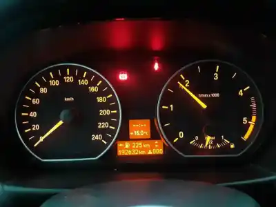 Peça sobressalente para automóvel em segunda mão quadrante por bmw serie 1 berlina (e81/e87) 118d referências oem iam   