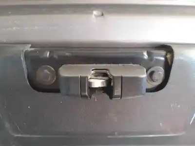 Peça sobressalente para automóvel em segunda mão fechadura do mala por peugeot 208 active referências oem iam 