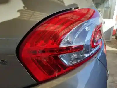 Second-hand car spare part right tailgate light for peugeot 208 active oem iam references   