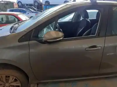 Peça sobressalente para automóvel em segunda mão porta da frente esquerda por peugeot 208 active referências oem iam 