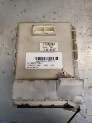 Pezzo di ricambio per auto di seconda mano scatola relè/fusibili per toyota yaris active riferimenti oem iam 827300d290 8274152050 09939f12