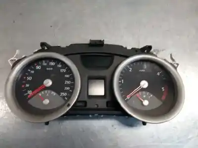Pezzo di ricambio per auto di seconda mano Pannello Degli Strumenti per RENAULT MEGANE II BERLINA 5P 1.5 dCi Diesel Riferimenti OEM IAM 8200399700A  