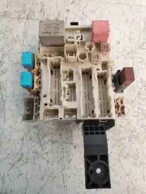 Pezzo di ricambio per auto di seconda mano scatola relè/fusibili per toyota urban cruiser active riferimenti oem iam 908115154