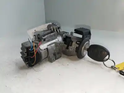 Piesă de schimb auto la mâna a doua COMUTATOR DE PORNIRE pentru FORD FIESTA (CB1)  Referințe OEM IAM 8V513F880DA  