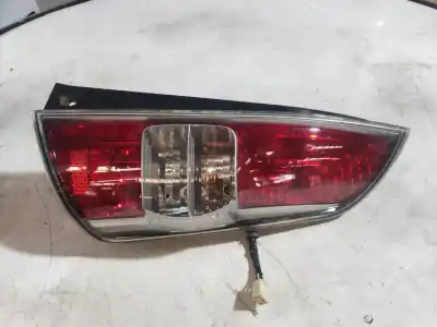 Автозапчастина б/у правий ліхтар для daihatsu sirion (m3..) 1.3 посилання на oem iam 