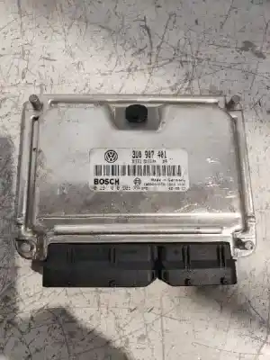 Автозапчастина б/у ебу контролер двигуна для skoda superb (3u4) classic посилання на oem iam 0281010905