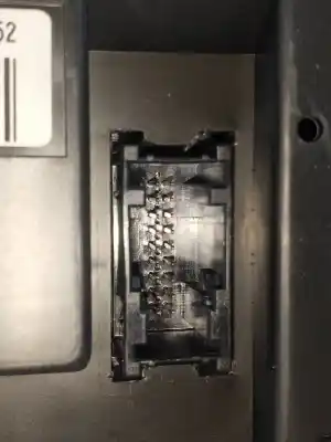 Peça sobressalente para automóvel em segunda mão quadrante por bmw serie 3 coupe (e92) 320d referências oem iam 916684601  698002352