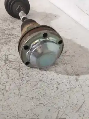 Автозапчастина б/у передня ліва трансмісія для audi a1 (8x) 1.6 tdi 90 cv / 66 kw посилання на oem iam 6r0407761s  61st