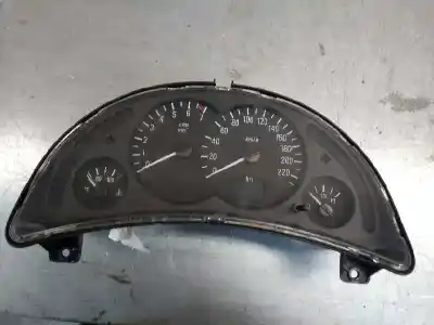 Peça sobressalente para automóvel em segunda mão Quadrante por OPEL CORSA C 1.7 16V DTI CAT (Y 17 DT / LR6) Referências OEM IAM 110008988029  13173350WD
