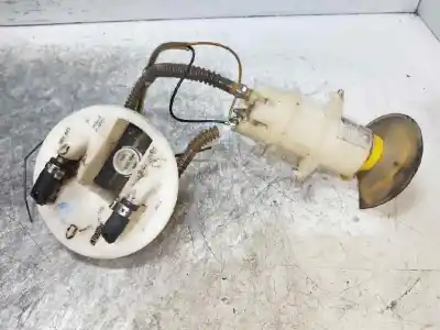 Peça sobressalente para automóvel em segunda mão bomba de combustivel por audi a4 berlina (b5) 2.4 referências oem iam 8d0201319  