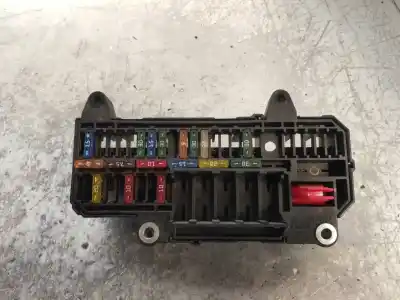 Second-hand car spare part fuse box unit for bmw serie 7 (e65/e66) 735i oem iam references 6113690058301