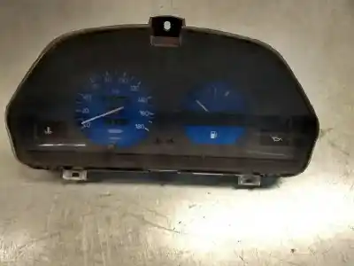 Pièce détachée automobile d'occasion COMPTEUR DE VITESSE TABLEAU DE BORD pour PEUGEOT 106 (S1)  Références OEM IAM 9623309880  