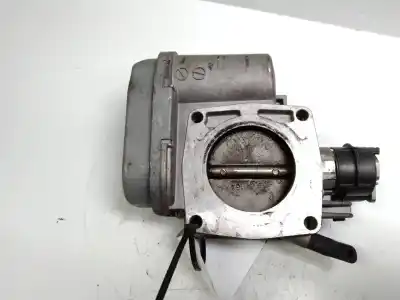 Tweedehands auto-onderdeel vlinder doos voor mercedes-benz clase clk (w208) coupe 230 compressor (208.347) oem iam-referenties 1111410025  0205003044
