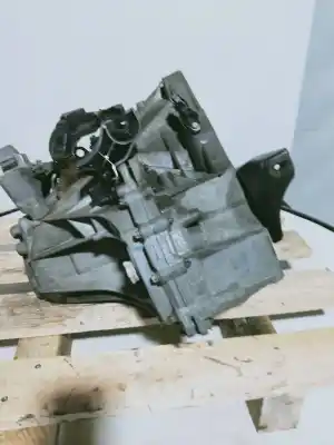 Second-hand car spare part gearbox for renault scenic iii authentique oem iam references tl4b026  b006125