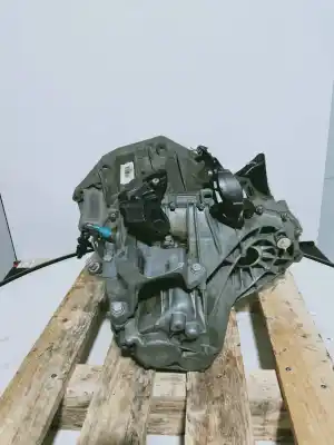 Second-hand car spare part gearbox for renault scenic iii authentique oem iam references tl4b026  b006125
