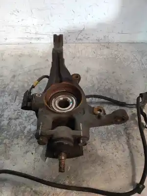 Second-hand car spare part front right knuckle for kia magentis active oem iam references   