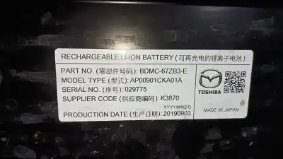 Recambio de automóvil de segunda mano de bateria para mazda cx-30 selection 2wd referencias oem iam bdmc67zb3e  ap00901cka01a