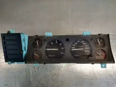 Pièce détachée automobile d'occasion COMPTEUR DE VITESSE TABLEAU DE BORD pour JEEP CHEROKEE (XJ)  Références OEM IAM 56002829  AM00112D0C0