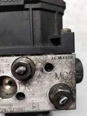 Peça sobressalente para automóvel em segunda mão abs por fiat stilo (192) 1.9 jtd cat referências oem iam 0265224048 46784468 0265900024