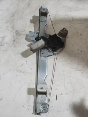 Second-hand car spare part passenger side right window regulator for dacia duster adventure 4x4 oem iam references 8200733128