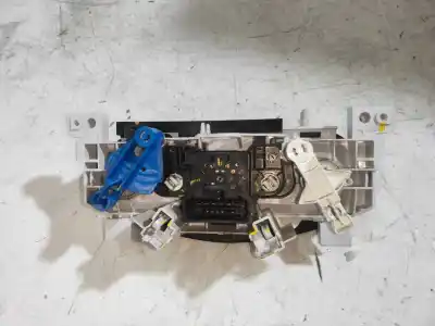 Peça sobressalente para automóvel em segunda mão comando de sofagem (chauffage / ar condicionado)  por dacia duster adventure 4x4 referências oem iam n108614n  