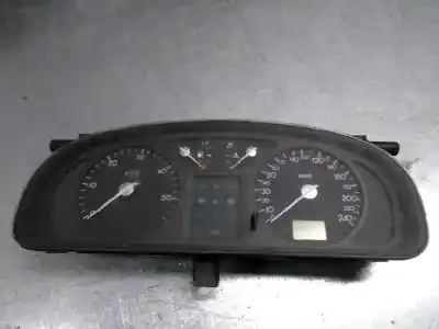 Recambio de automóvil de segunda mano de CUADRO INSTRUMENTOS para RENAULT LAGUNA II (BG0)  referencias OEM IAM 8200399758  501018550083