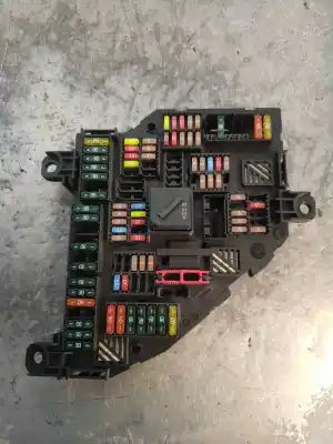 Peça sobressalente para automóvel em segunda mão caixa de fusíveis e relés por bmw serie 5 lim. (f10) 525d referências oem iam 921085702
