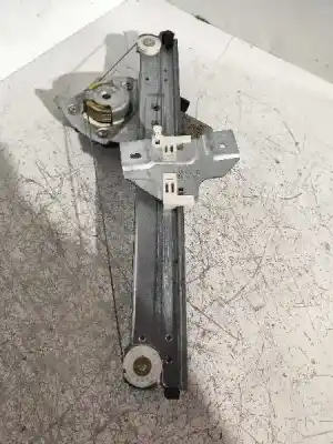 Second-hand car spare part rear right window regulator for dacia duster ambiance 4x2 oem iam references 8200733832d