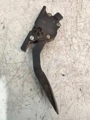 Second-hand car spare part accelerator pedal for isuzu d-max double cab basis 4wd oem iam references 8980677481