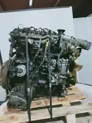 Pièce détachée automobile d'occasion moteur complet pour renault maxity fg 130.35/45 références oem iam yd25 denso 7226058