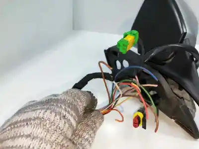 Pezzo di ricambio per auto di seconda mano specchio sinistro per citroen c8 2.0 hdi fap cat riferimenti oem iam   