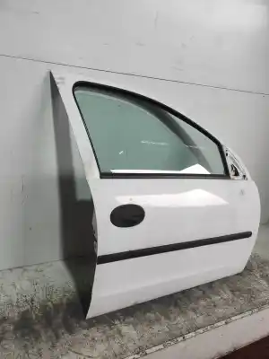 Автозапчасти б/у дверь передняя правая за opel corsa c comfort ссылки oem iam   